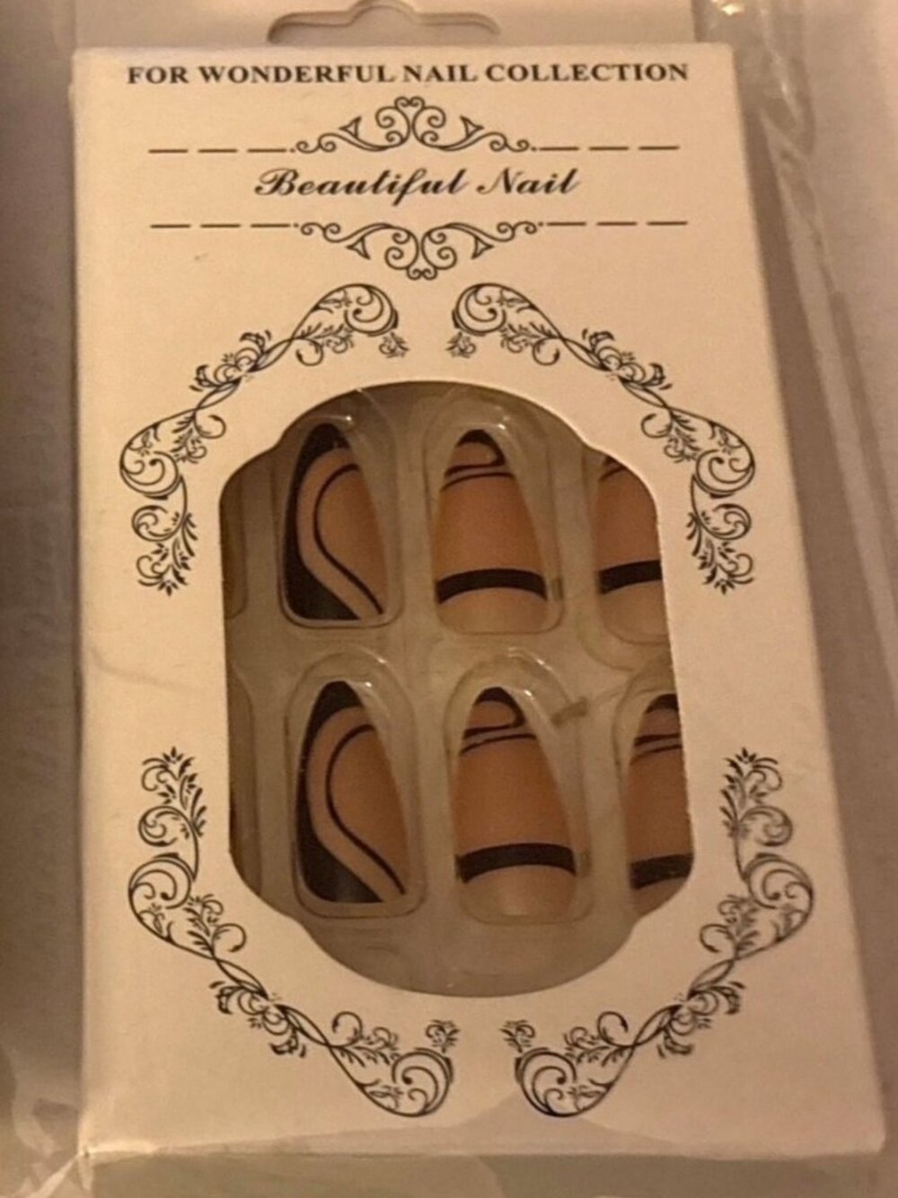 Beautiful Nail Press-On Abstract Nails Adhesive Tabs & File Sleek Black & Nude